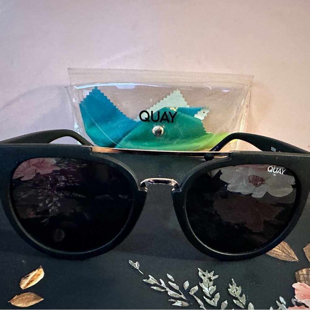 Quay Odin Sunglasses